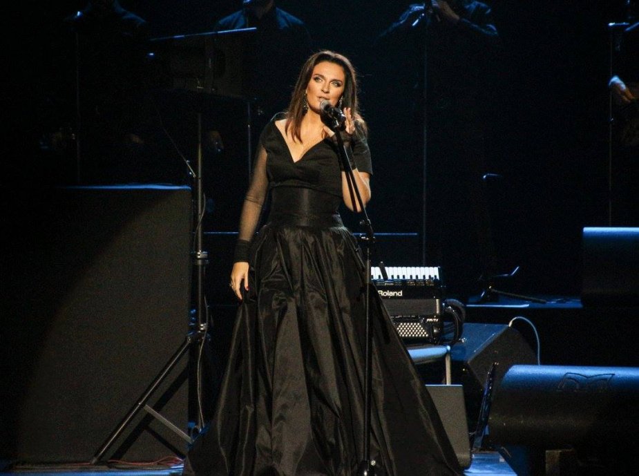 ЕЛЕНА ВАЕНГА. БКЗ "Октябрьский"